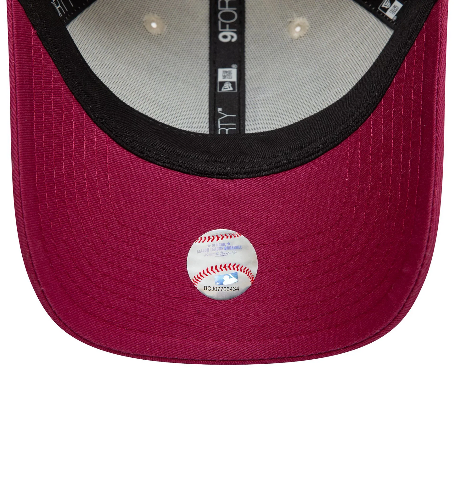 New Era LA Dodgers 9FORTY World Series Patch Ivory-Pale Red