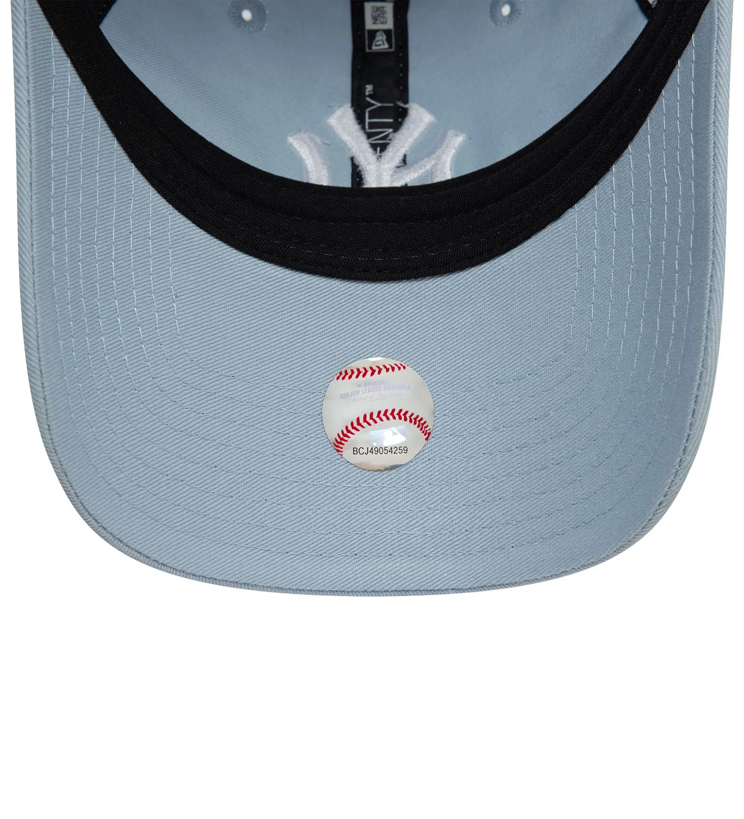 New Era New York Yankees League Essential Pastel Blue 9TWENTY