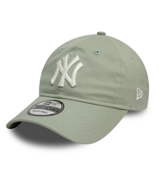 New Era New York Yankees League Essential Pastel Green 9TWENTY