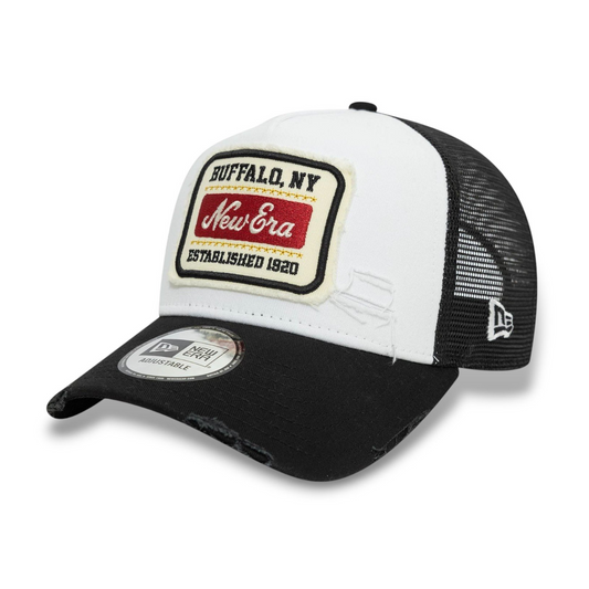 New Era Patch Distressed 9Forty Trucker White Black