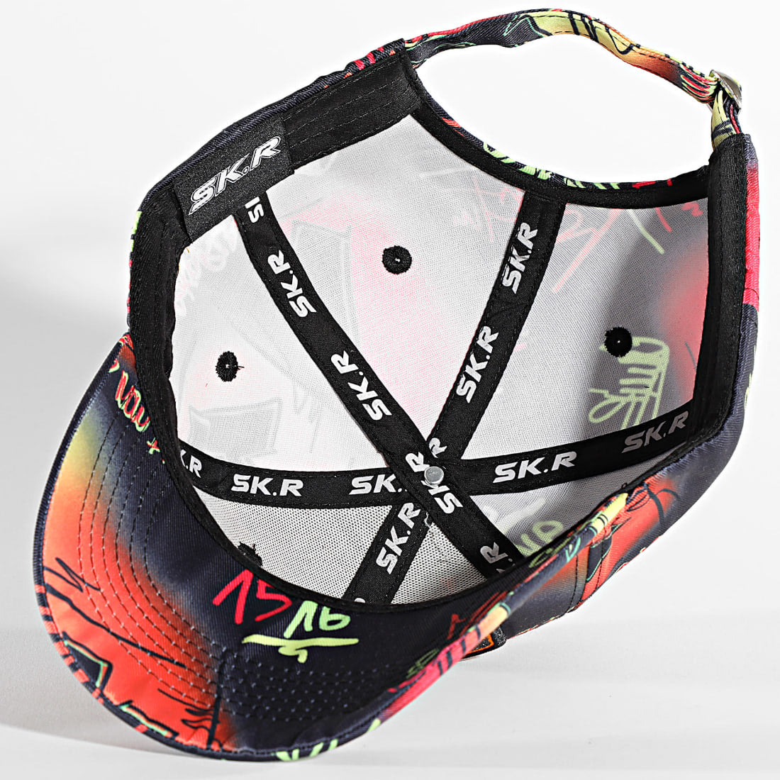 SKR Casquette Argent Monnaie Noir Fluo